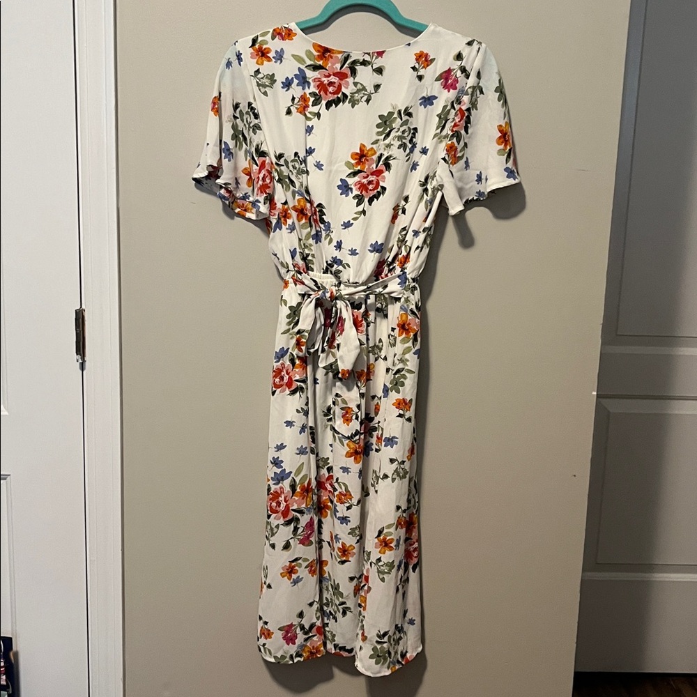 Floral Spring Dress - Picture 3 of 7